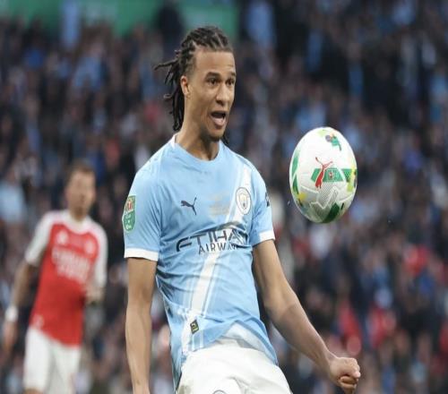 太陽報(bào)：阿克購下藍(lán)軍訓(xùn)練場(chǎng)旁一棟住宅，正準(zhǔn)備翻修成7居豪宅