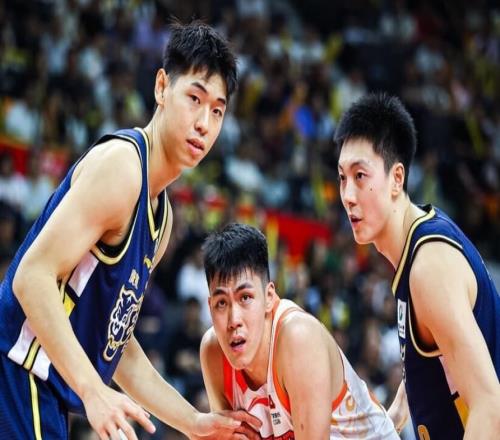 CBA積分榜最新排名出爐！上海14連勝穩(wěn)居第1：廣東第3遼籃第10