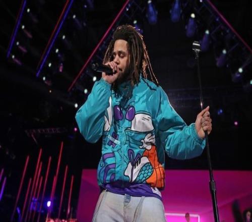 27年前，NBA里來了一位說唱巨星