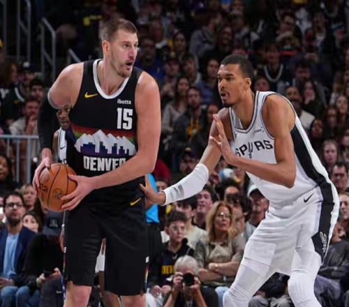 文班亞馬34+18+7+5無(wú)緣今日最佳！對(duì)不起，你碰到暴走的約基奇了