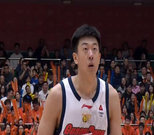 確認(rèn)不打了！廣東第一外援接近常規(guī)賽報銷，杜鋒迎來下課倒計時