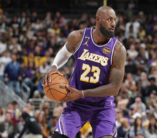 杜蘭特29+7+5無緣今日最佳！對不起，你碰到不講理的老詹了