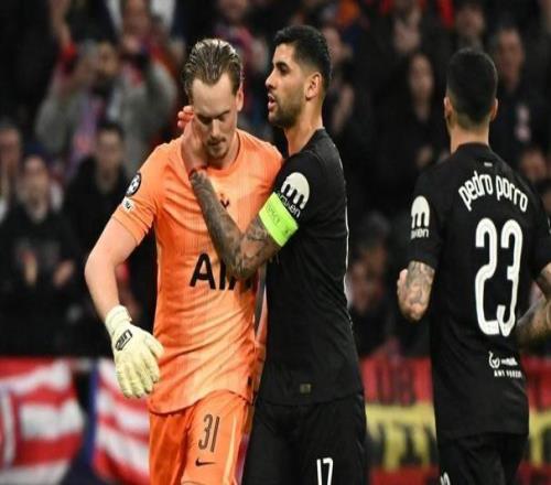 TA：德澤爾比看重門將出球能力，金斯基或許能逐漸站穩(wěn)腳跟