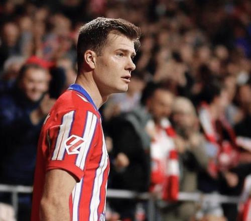 巴薩殺手，他是馬競頭號玩家