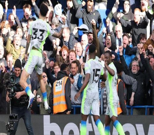 自2月以來奧賴?yán)汛蛉?球，與哈蘭德并列同期隊(duì)內(nèi)最多