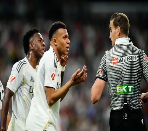 龍賽羅：現(xiàn)在的裁判打壓皇馬偏袒巴薩，他們是內(nèi)格雷拉的親信