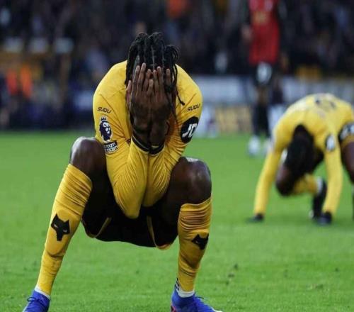 若西漢姆聯(lián)本輪贏球+利茲聯(lián)拿分，狼隊將提前5輪降級