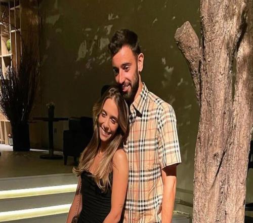 B費(fèi)談18次聯(lián)賽助攻：希望做得更好，盡可能以最好狀態(tài)結(jié)束職業(yè)生涯哈格里夫斯：B費(fèi)是英超聯(lián)賽最佳球員