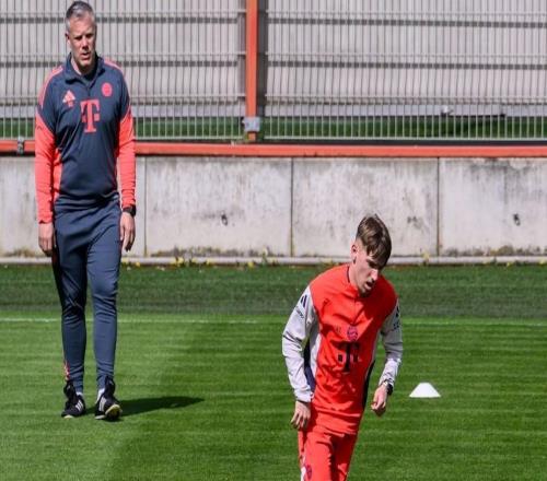 圖片報(bào)：卡爾完成了30分鐘的單獨(dú)訓(xùn)練，有望趕上下周對(duì)陣巴黎