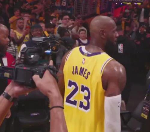 CCTV5直播！火湖G2大戰(zhàn)延續(xù)精彩，詹姆斯枕戈待旦，杜蘭特難復(fù)出