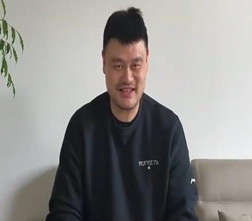 中國籃球第5人！很慶幸，我們擁有王治郅！