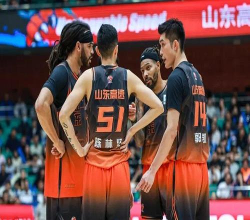 最后七輪僅一勝！山東男籃，季后賽該瞪眼了