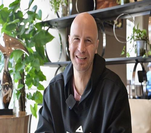 紅星專訪四川女籃重奪總冠軍，迪薩爾：坎貝奇受傷曾讓人絕望，但我們選擇繼續(xù)戰(zhàn)斗