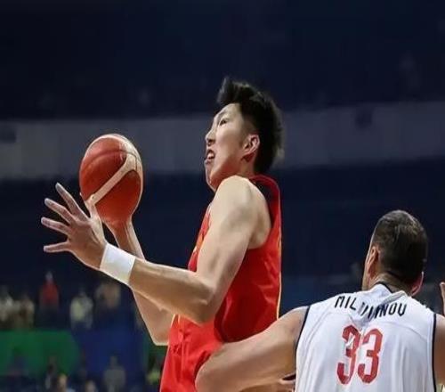 上海23連勝領(lǐng)跑！胡明軒帶傷出戰(zhàn)，CBA球員轉(zhuǎn)型執(zhí)教成新趨勢(shì)