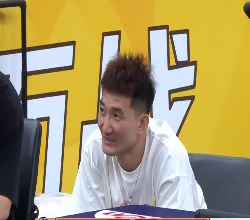 衛(wèi)冕冠軍爆冷輸球，賽后聽聽蘇群怎么說，點評一針見血