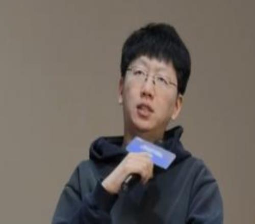 AL經(jīng)理：今年上半年成績(jī)超出預(yù)期大家沒(méi)想到最后看的就是熊貓