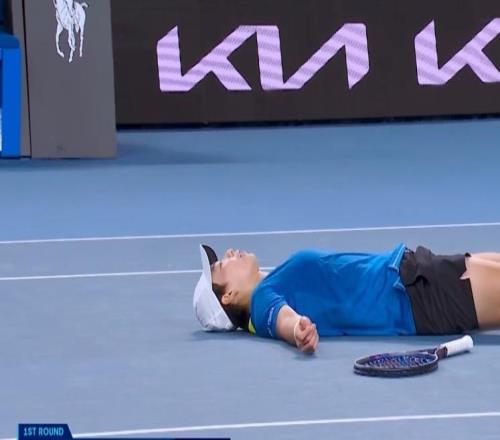 23歲的白卓璇澳網正賽首勝45歲的大威燃盡了