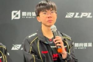 JunJia：賽前教練有說jiejie很會搶龍所以今天盡量都不拼懲為主