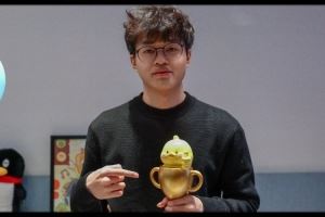 BLG發(fā)布xun生日開箱視頻：感謝粉絲們的禮物與精心布置的甜品臺