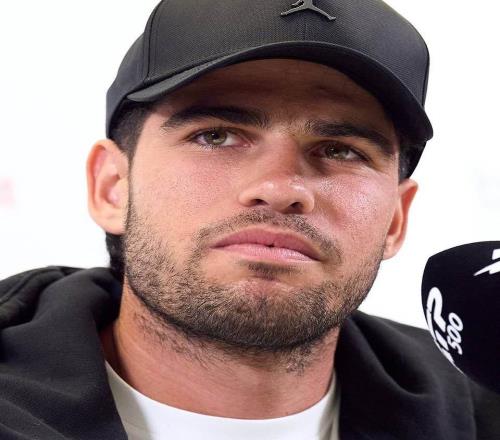 阿卡反思輸給辛納：社媒上浪費太多時間，有些評論會讓人自我懷疑