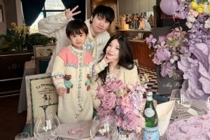 糖小幽分享照片：祝我們的小旋風(fēng)3歲生日快樂！永遠(yuǎn)活潑永遠(yuǎn)可愛