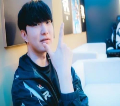 deokdam:原本预计3比1,打第一局时觉得比对手准备得更充分