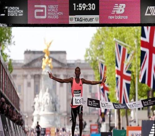 人類馬拉松“破2”，為什么疼的是耐克