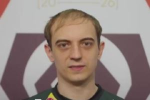 Caps心目中最強(qiáng)的中單是最終選了Chovy