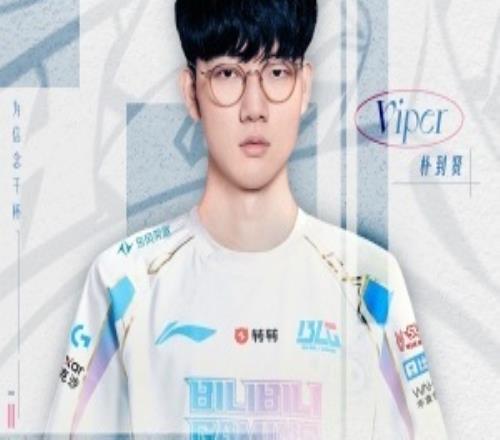 德杯有望出戰(zhàn)網(wǎng)友分享與“Viper經(jīng)紀(jì)人”交流：Viper下周將抵達(dá)中國