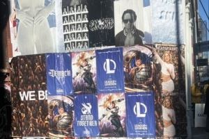 紐約市LOL宣傳廣告與歌手斯泰爾斯?fàn)帄Z版面歌手粉絲撕下LOL海報