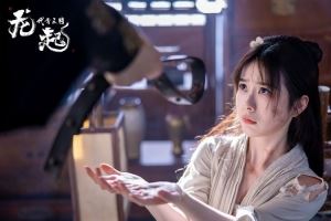 《黑神話》萍萍演員發(fā)布新游拍攝花絮：誰懂一眼萬年的宿命感對視