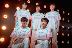 美美預(yù)約巴西商K！中國(guó)臺(tái)灣論壇熱議BLG奪冠：Bin哥就是會(huì)踢呀！真給左手躺個(gè)冠軍