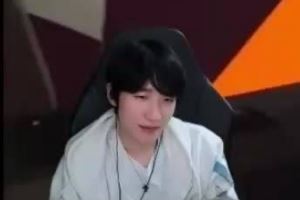 peanut評價BLG32BFX：兩個隊(duì)都很奇怪