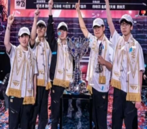 史無前例的榮耀！OGK三人同時把三連冠放在ins置頂