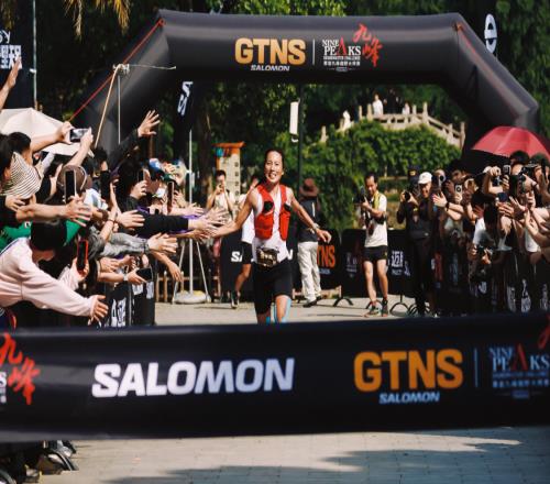 全力以赴，Salomon薩洛蒙2026黃金聯(lián)賽中國系列賽競逐黃巖九峰