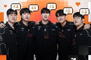 HLE為粉絲送上新年祝福：祝所有橘子們新年快樂