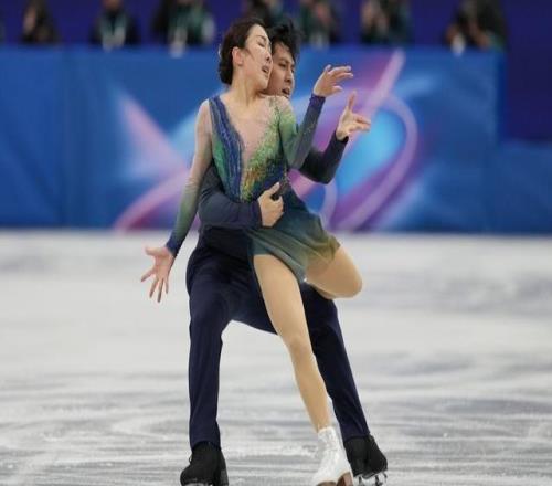 隋文靜韓聰“燃盡自己”，近20年彼此支撐留下一生友誼