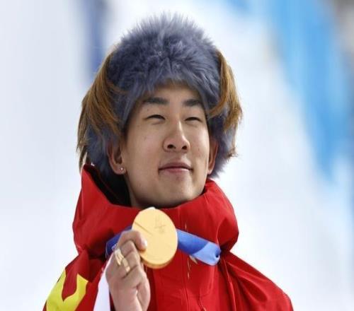 同一片山谷，中國冬奧兩代人的金牌之路交錯(cuò)匯向巔峰