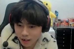 门牙咋没了打完德杯Ale开播露脸牙齿貌似掉了一颗