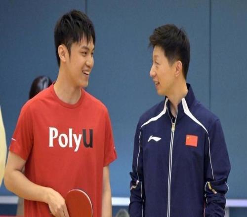 馬龍與香港青年學(xué)生交流，稱六金奧運(yùn)生涯“難、真難、更難”