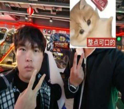 眼睛大了不少網(wǎng)友偶遇Bin并與其合照Bin雙眼皮十分顯眼