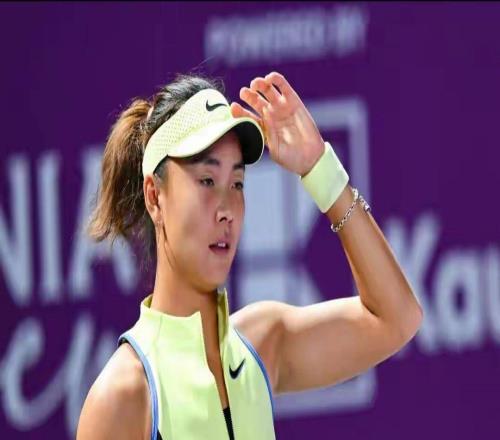 周意孫發(fā)京離開中東每人要交4萬，袁悅IW輸球?yàn)楹纬闪艘怆y平