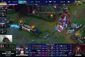 二路解說：蘭神今年真不一樣了，是今年T1最穩(wěn)定的