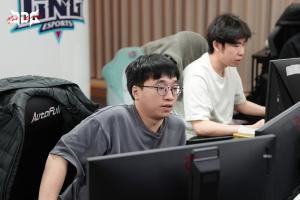 從選手到名帥！Tabe解鎖超級成就：帶領(lǐng)四支不同隊伍殺入LPL決賽