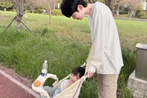 doinb分享日常生活照片：很舒服嘿嘿