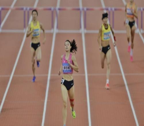 莫家蝶：全運(yùn)會強(qiáng)度大到曾懷疑自己，團(tuán)隊(duì)力量助我堅(jiān)持向前