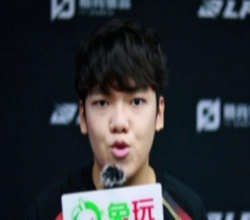angel：SU7操作比YU7好Shanks是主動聯(lián)系我探店的