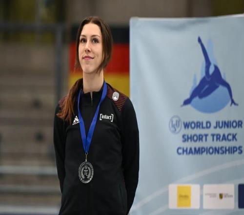 米蘭冬奧早報(bào)：她天生七指，奪奧運(yùn)銀牌他無(wú)緣晉級(jí)，卻帶來(lái)了最快樂的一幕