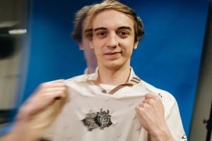 Caps：一直輸T1、BLG讓人很難受現(xiàn)在可以說LEC比LCK更強