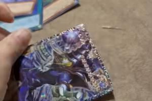 最慘一剪沒！玩家失手剪壞價(jià)值25萬元的卡：直接瘋了